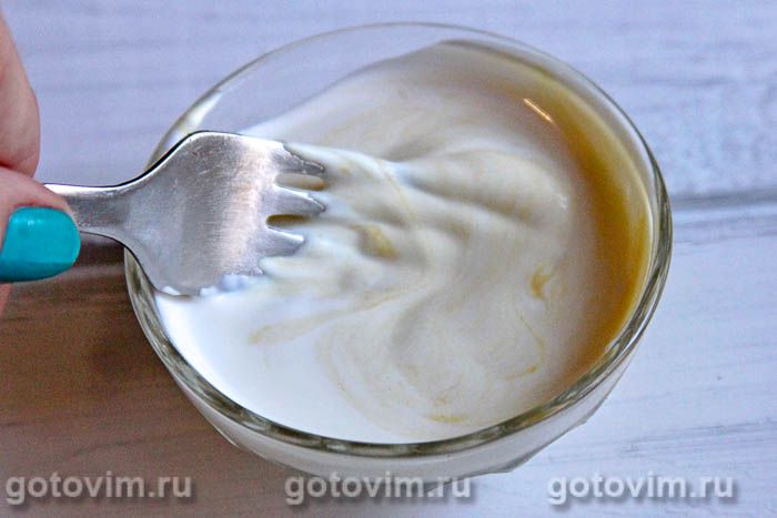 Фотографии рецепта Салат с индейкой и чипсами «Муравейник», 07 Салат с индейкой и чипсами «Муравейник», Шаг 07
