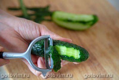 Фотографии рецепта Салат с копченой курицей, кукурузой и сыром, 01 Салат с копченой курицей, кукурузой и сыром, Шаг 01