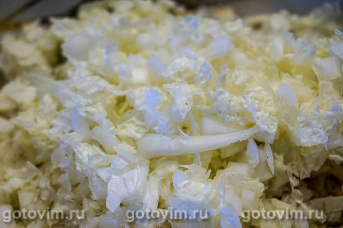 Фотографии рецепта Салат из куриного мяса с мандаринами и гранатом, 03 Салат из куриного мяса с мандаринами и гранатом, Шаг 03