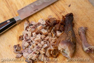 Фотографии рецепта Салат из копченой курицы с яблоком и зеленой редькой, 01 Салат из копченой курицы с яблоком и зеленой редькой, Шаг 01