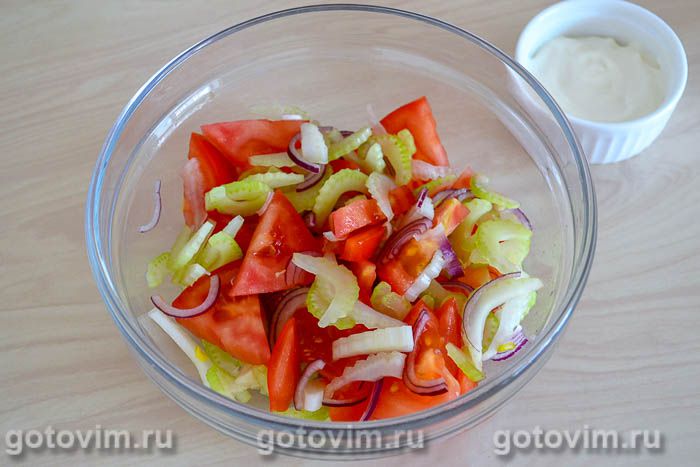 Фотографии рецепта Салат с сельдереем, помидорами и красным луком, 04 Салат с сельдереем, помидорами и красным луком, Шаг 04