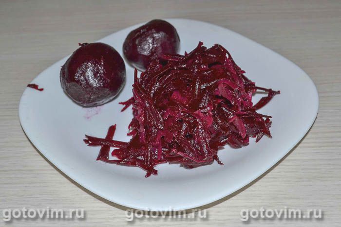 Фотографии рецепта Селедка под свекольным соусом, 04 Селедка под свекольным соусом, Шаг 04