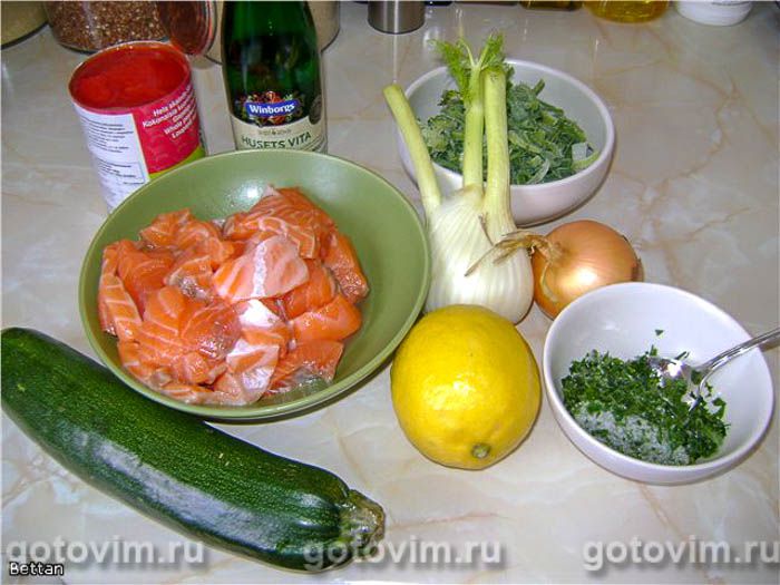 Фотографии рецепта Сёмга, тушеная с овощами , 01 Сёмга, тушеная с овощами , Шаг 01