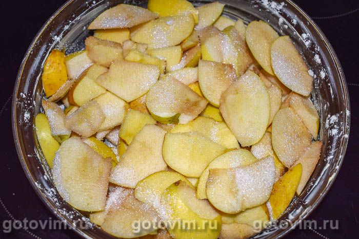 Фотографии рецепта Шарлотка с яблоками, 05 Шарлотка с яблоками, Шаг 05