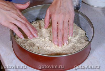 Фотографии рецепта Шарлотка с вишней , 03 Шарлотка с вишней , Шаг 03