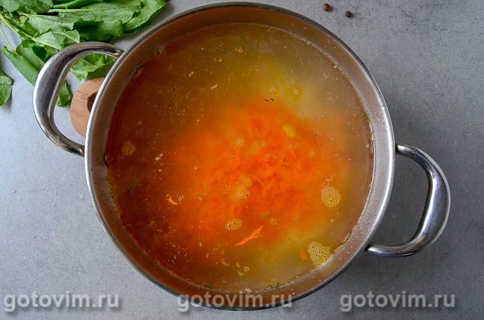 Фотографии рецепта Суп из щавеля с мясом индейки, 05 Суп из щавеля с мясом индейки, Шаг 05