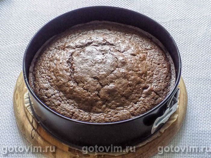 Фотографии рецепта Шоколадный торт с творожно-кокосовыми шарикам, 06 Шоколадный торт с творожно-кокосовыми шарикам, Шаг 06