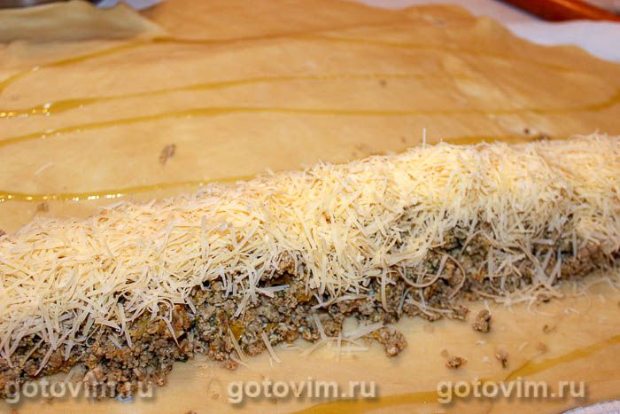 Фотографии рецепта Штрудель с мясом, 05 Штрудель с мясом, Шаг 05