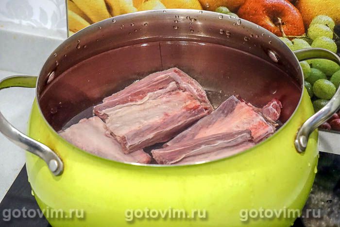 Фотографии рецепта Щи из квашеной капусты с пшеном и говяжьими ребрышками, 03 Щи из квашеной капусты с пшеном и говяжьими ребрышками, Шаг 03