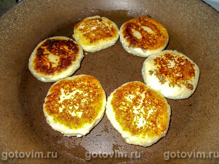 Фотографии рецепта Сырники с рисовой мукой, 06 Сырники с рисовой мукой, Шаг 06