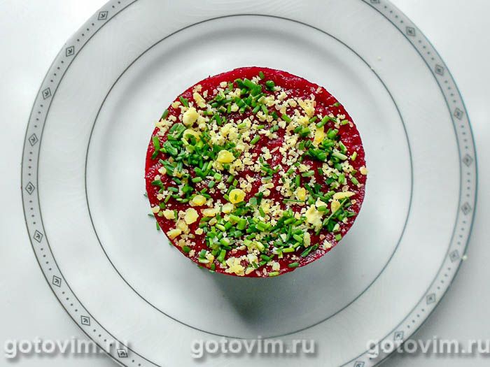 Фотографии рецепта Скумбрия под шубой из свекольного желе, 07 Скумбрия под шубой из свекольного желе, Шаг 07