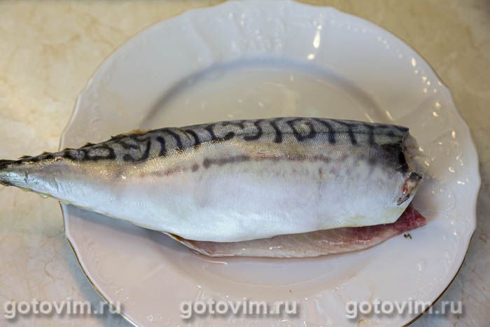 Фотографии рецепта Скумбрия с яблоками, запеченная в рукаве, 01 Скумбрия с яблоками, запеченная в рукаве, Шаг 01