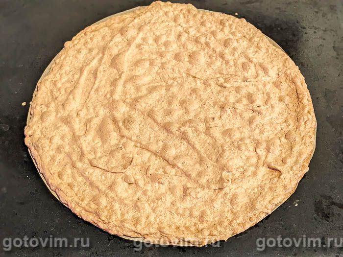 Фотографии рецепта Торт из орехового безе с желе из творога и персиков, 04 Торт из орехового безе с желе из творога и персиков, Шаг 04