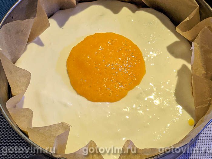 Фотографии рецепта Торт из орехового безе с желе из творога и персиков, 05 Торт из орехового безе с желе из творога и персиков, Шаг 05