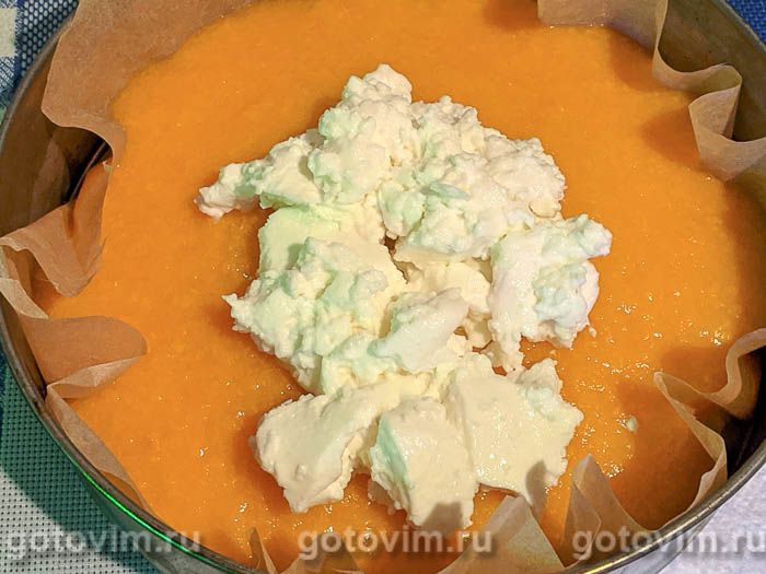 Фотографии рецепта Торт из орехового безе с желе из творога и персиков, 06 Торт из орехового безе с желе из творога и персиков, Шаг 06