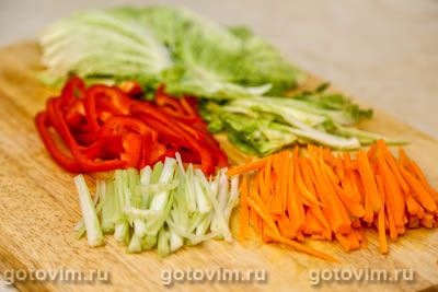 Фотографии рецепта Спринг роллы с курицей и овощами, 02 Спринг роллы с курицей и овощами, Шаг 02