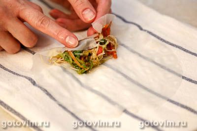 Фотографии рецепта Спринг роллы с курицей и овощами, 08 Спринг роллы с курицей и овощами, Шаг 08