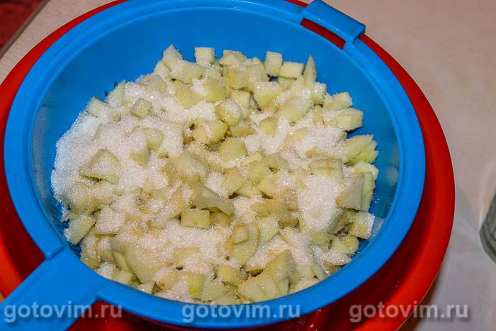 Фотографии рецепта Штрудель с яблоками и персиками , 04 Штрудель с яблоками и персиками , Шаг 04