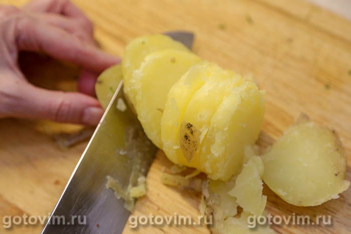 Фотографии рецепта Судак, фаршированный жареными лисичками в беконе, 03 Судак, фаршированный жареными лисичками в беконе, Шаг 03