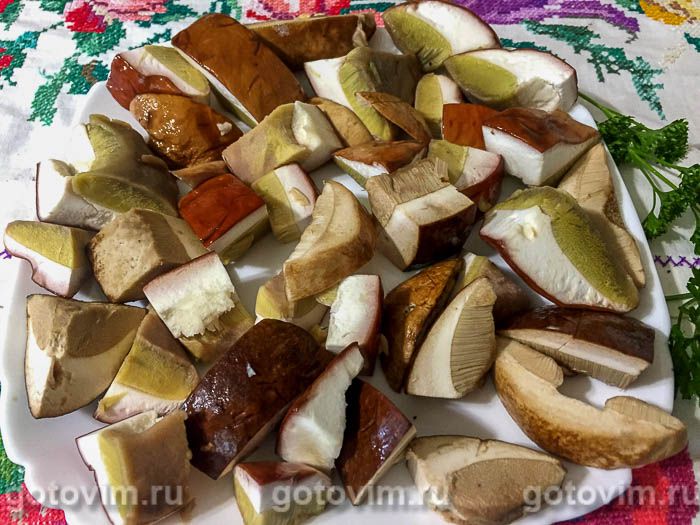 Фотографии рецепта Суп из белых грибов, 02 Суп из белых грибов, Шаг 02