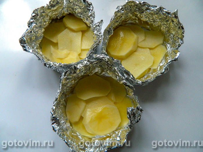 Фотографии рецепта Курица в фольге с картошкой, 02 Курица в фольге с картошкой, Шаг 02