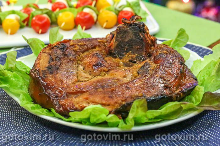 Окорок в рукаве, запеченный с апельсиново-медовой глазурью. Фотография рецепта Окорок в рукаве, запеченный с апельсиново-медовой глазурью. Фотография рецепта