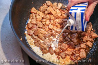 Фотографии рецепта Свинина в шампанском со сливками, 05 Свинина в шампанском со сливками, Шаг 05