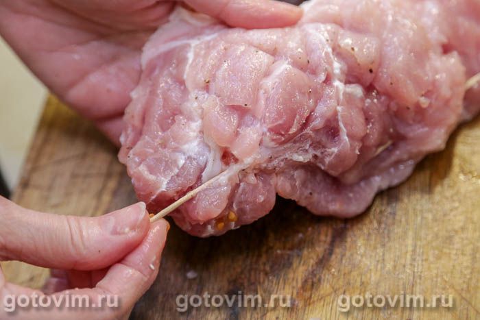 Фотографии рецепта Мясные кармашки из свинины с моцареллой и помидорами, 05 Мясные кармашки из свинины с моцареллой и помидорами, Шаг 05