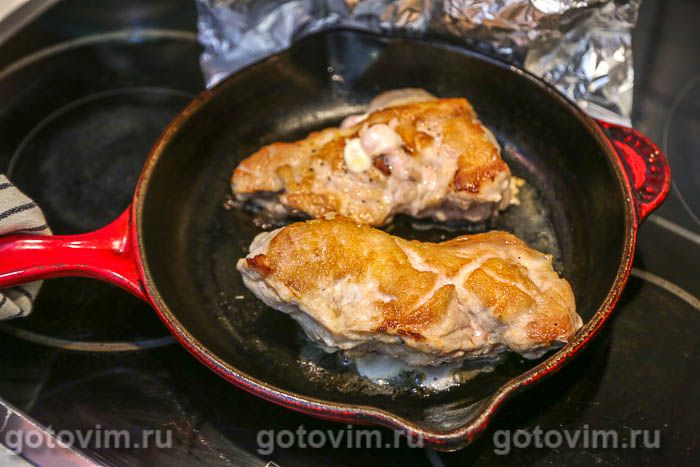 Фотографии рецепта Мясные кармашки из свинины с моцареллой и помидорами, 06 Мясные кармашки из свинины с моцареллой и помидорами, Шаг 06