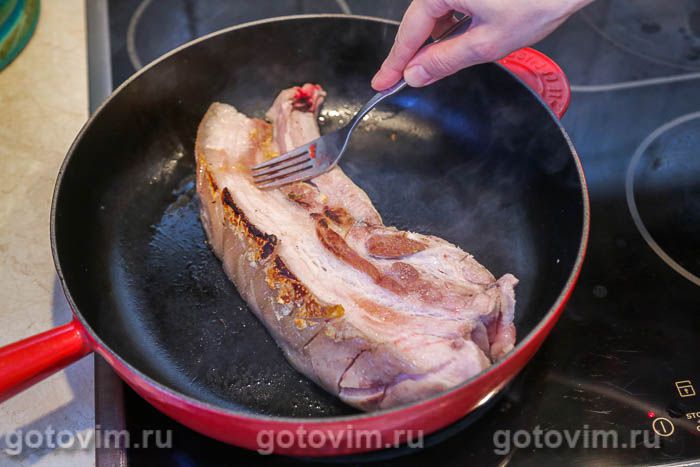 Фотографии рецепта Свиная грудинка, запеченная с глазурью из смородины с апельсином, 03 Свиная грудинка, запеченная с глазурью из смородины с апельсином, Шаг 03