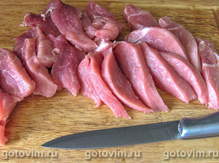 Фотографии рецепта Свинина с грибами и сливками, 01 Свинина с грибами и сливками, Шаг 01