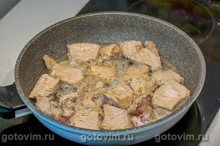 Фотографии рецепта Свинина в сливочном соусе, 03 Свинина в сливочном соусе, Шаг 03