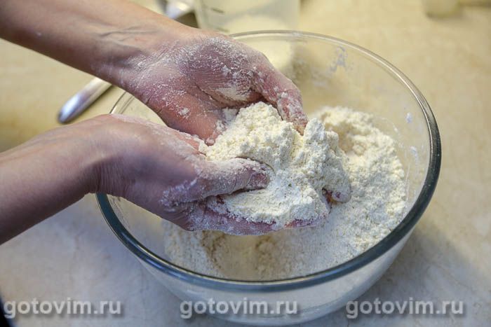 Фотографии рецепта Свиная вырезка в тесте, запеченная со сладким перцем, 02 Свиная вырезка в тесте, запеченная со сладким перцем, Шаг 02