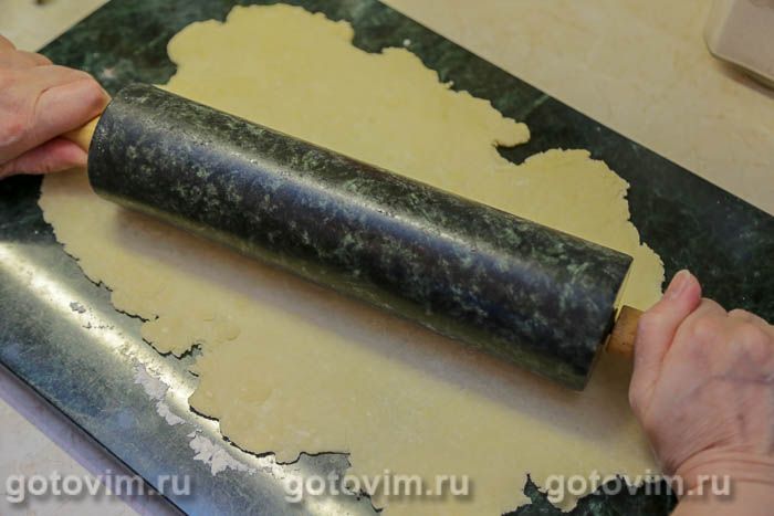 Фотографии рецепта Свиная вырезка в тесте, запеченная со сладким перцем, 08 Свиная вырезка в тесте, запеченная со сладким перцем, Шаг 08