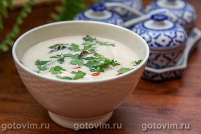  Tom Kha Gai ( ). -