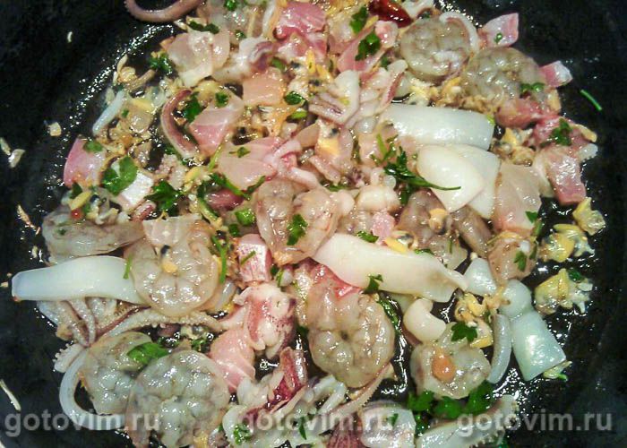 Фотографии рецепта Тальолини с рыбным соусом, 03 Тальолини с рыбным соусом, Шаг 03