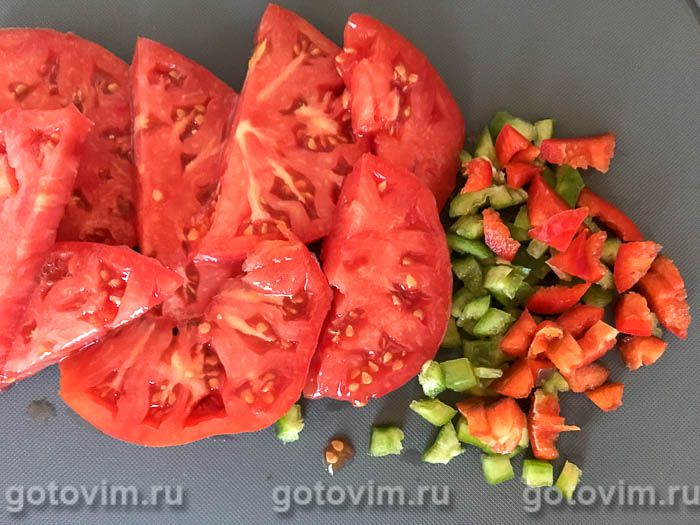 Фотографии рецепта Телячья вырезка, тушенная с овощами, 03 Телячья вырезка, тушенная с овощами, Шаг 03