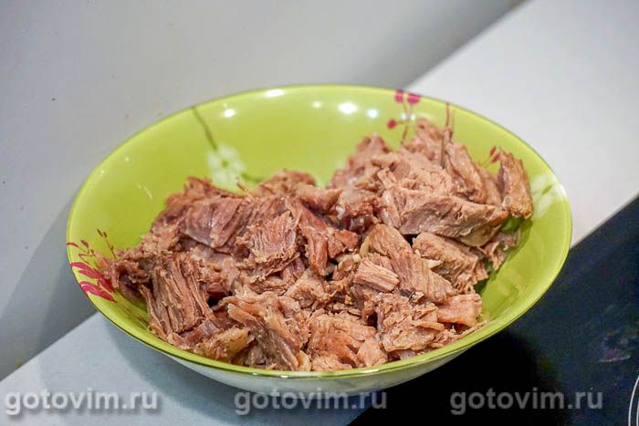 Фотографии рецепта Томатный суп с говядиной, пшеном и свежей капустой, 06 Томатный суп с говядиной, пшеном и свежей капустой, Шаг 06
