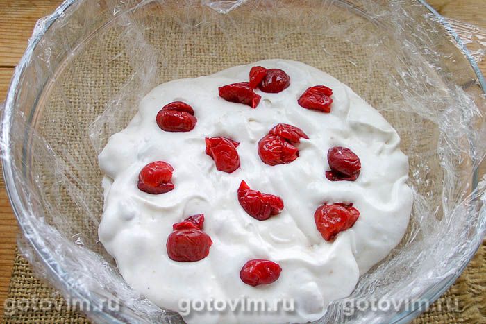 Фотографии рецепта Желейный торт из печенья со сгущенкой без выпечки, 07 Желейный торт из печенья со сгущенкой без выпечки, Шаг 07