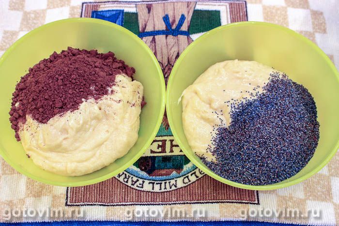Фотографии рецепта Трехслойный кекс с маком, какао и куркумой, 06 Трехслойный кекс с маком, какао и куркумой, Шаг 06