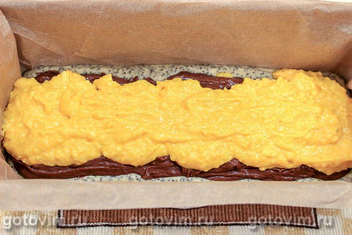 Фотографии рецепта Трехслойный кекс с маком, какао и куркумой, 10 Трехслойный кекс с маком, какао и куркумой, Шаг 10