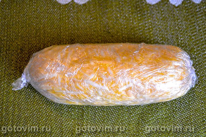 Фотографии рецепта Сырный рулет с творогом и красной рыбы , 02 Сырный рулет с творогом и красной рыбы , Шаг 02