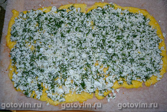 Фотографии рецепта Сырный рулет с творогом и красной рыбы , 08 Сырный рулет с творогом и красной рыбы , Шаг 08