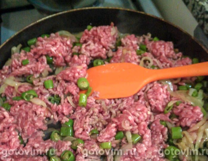 Фотографии рецепта Турецкий пирог бёрек с мясной начинкой из теста юфка, 03 Турецкий пирог бёрек с мясной начинкой из теста юфка, Шаг 03