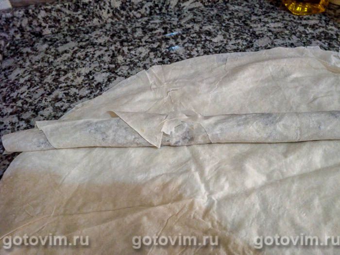 Фотографии рецепта Турецкий пирог бёрек с мясной начинкой из теста юфка, 06 Турецкий пирог бёрек с мясной начинкой из теста юфка, Шаг 06