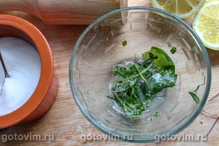 Фотографии рецепта Творожный десерт с черешней и ромом, 02 Творожный десерт с черешней и ромом, Шаг 02