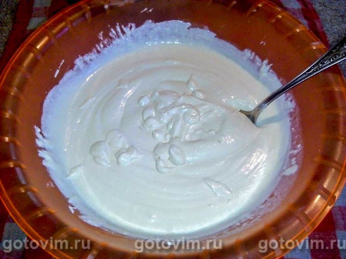Фотографии рецепта Торт из творога без выпечки с ягодами, миндалем и кукурузными хлопьями, 04 Торт из творога без выпечки с ягодами, миндалем и кукурузными хлопьями, Шаг 04