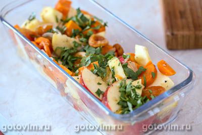 Фотографии рецепта Утиные ножки с курагой, морковью и яблоками, 04 Утиные ножки с курагой, морковью и яблоками, Шаг 04