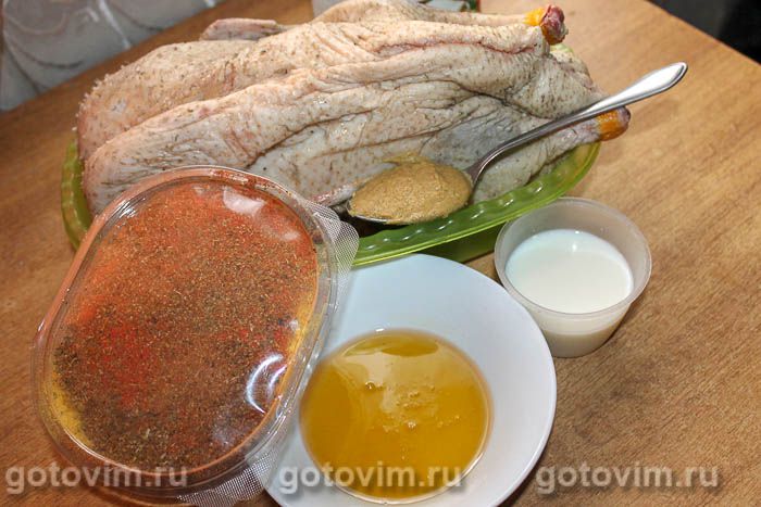 Фотографии рецепта Утка с медом, горчицей, молоком и картофелем в духовке, 01 Утка с медом, горчицей, молоком и картофелем в духовке, Шаг 01