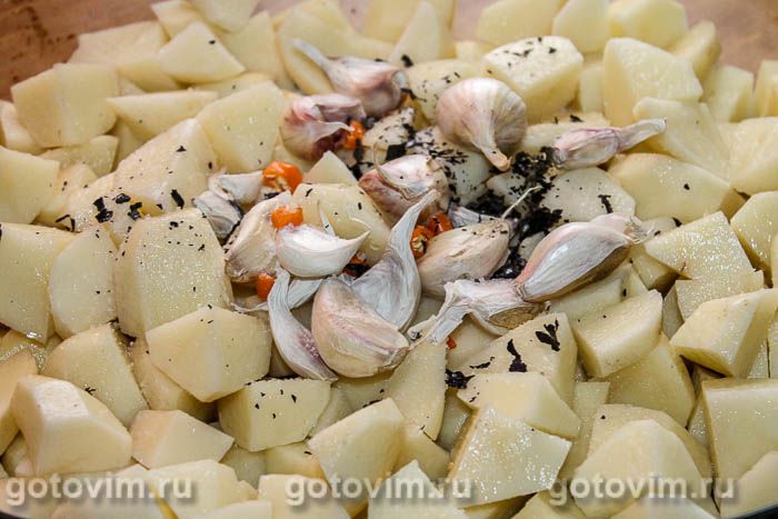 Фотографии рецепта Утка с медом, горчицей, молоком и картофелем в духовке, 04 Утка с медом, горчицей, молоком и картофелем в духовке, Шаг 04